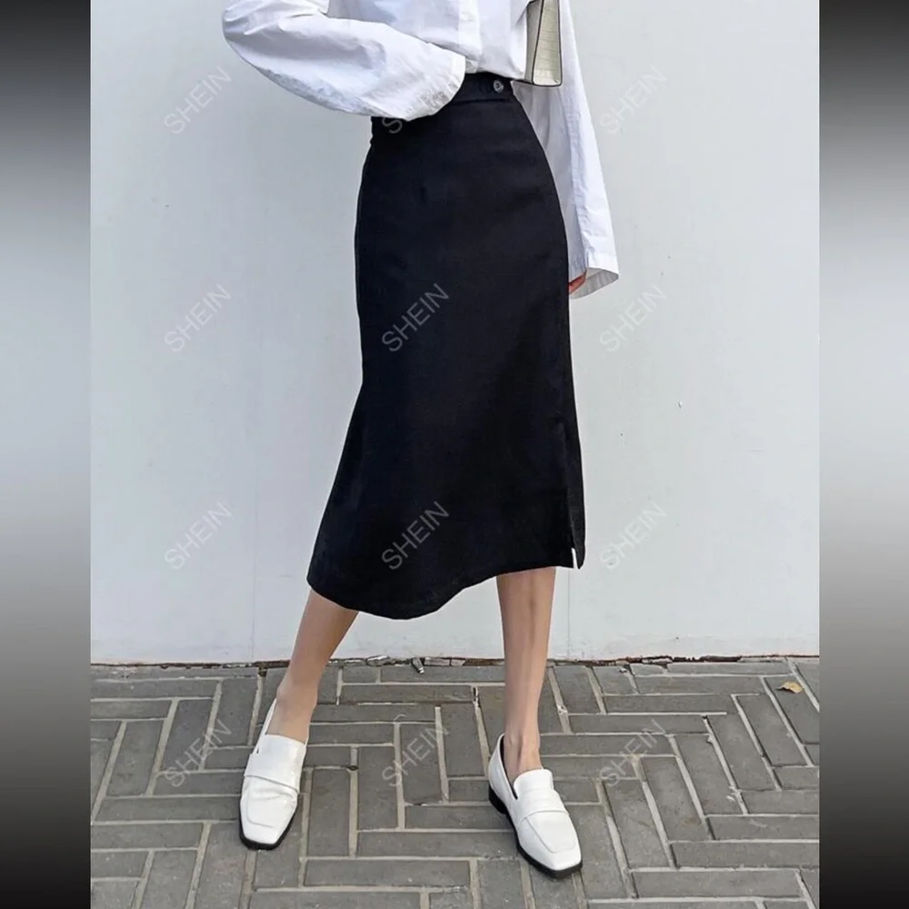 Cute black office skirt - Picture 1 of 3